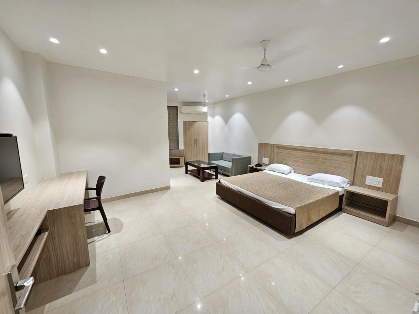Hotel Bagla Atithi Banaras Varanasi Exterior foto