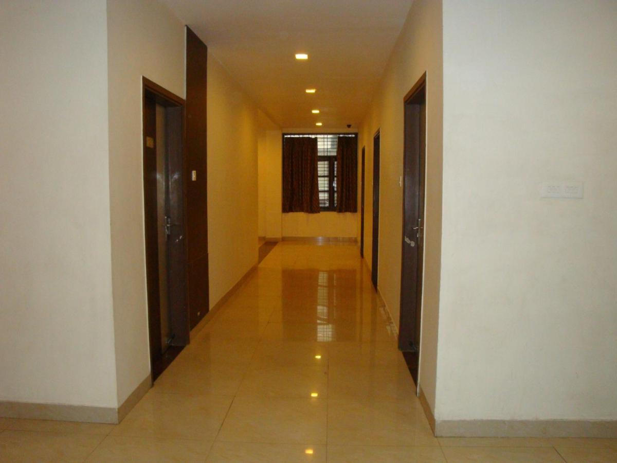 Hotel Bagla Atithi Banaras Varanasi Exterior foto